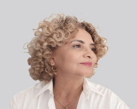 Luza Carvalho